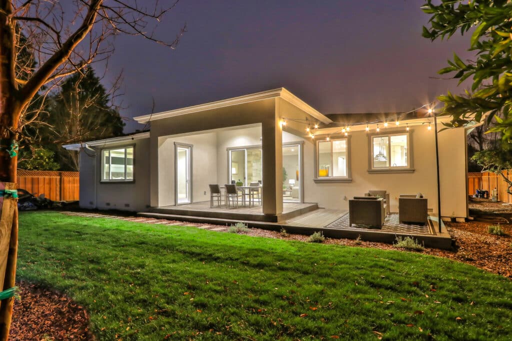 Saratoga backside view