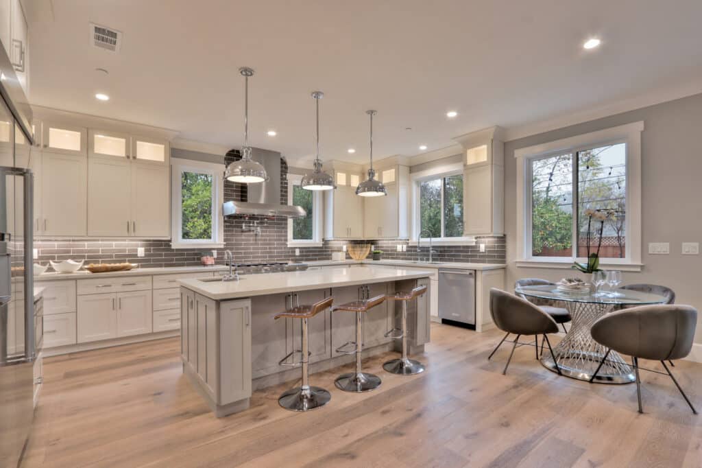 Saratoga kitchen
