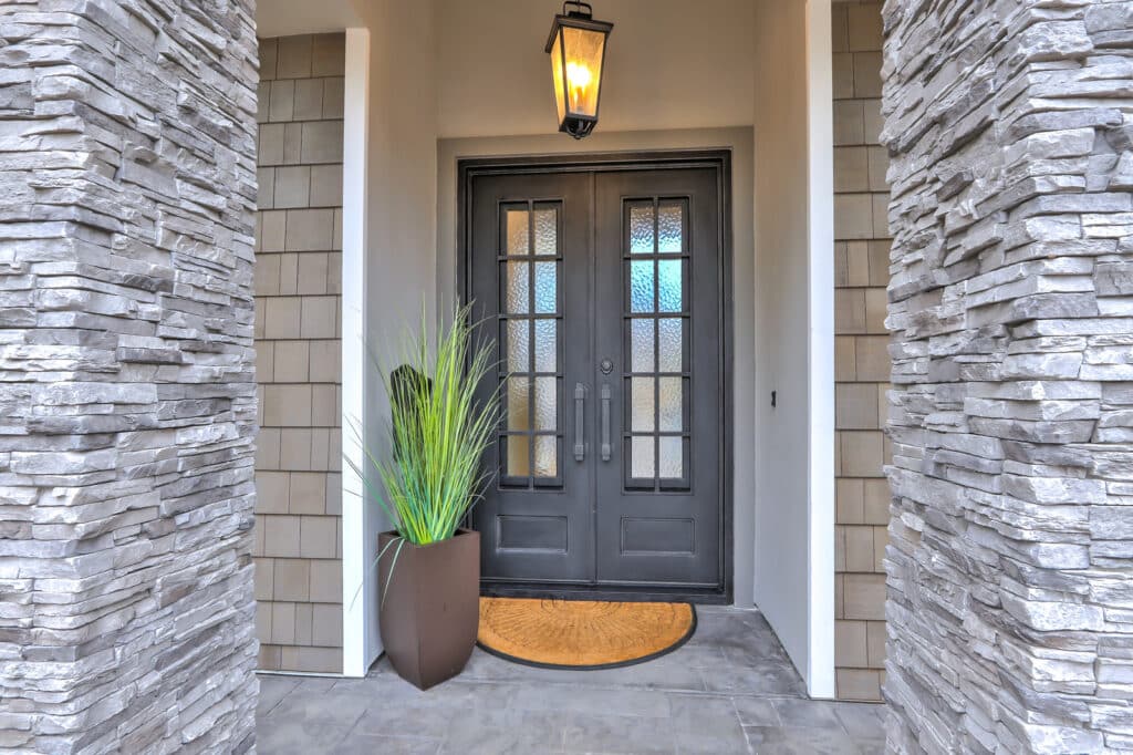 Saratoga Door