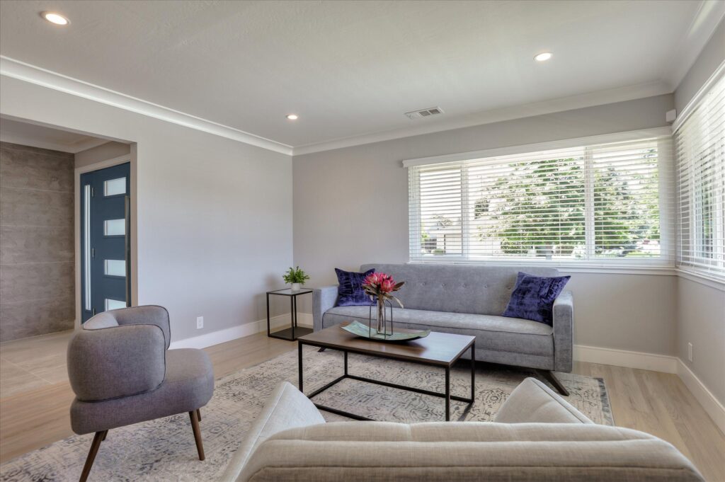 Oakdell couch