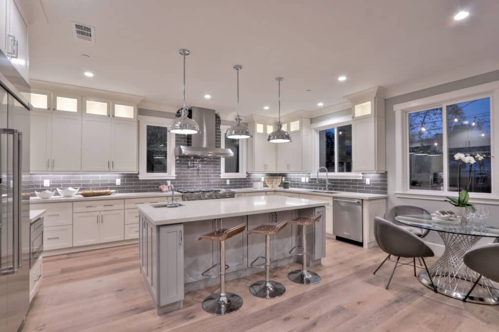 Saratoga kitchen