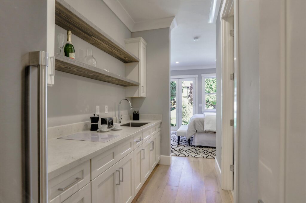 Los Gatos sink area