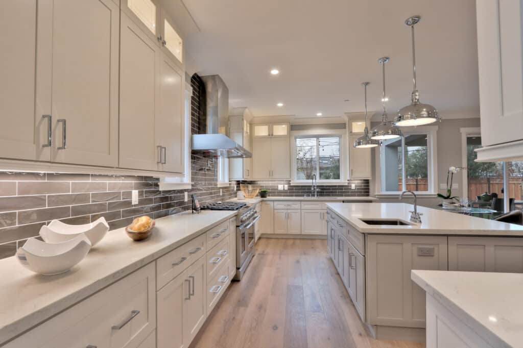 Saratoga kitchen