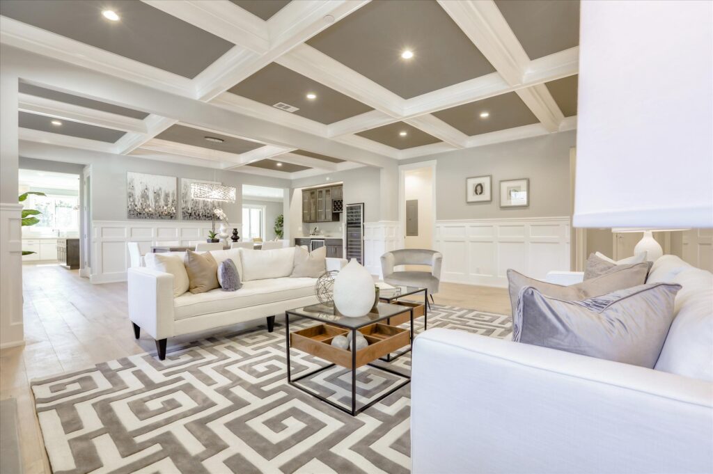 Los Gatos living area corner view
